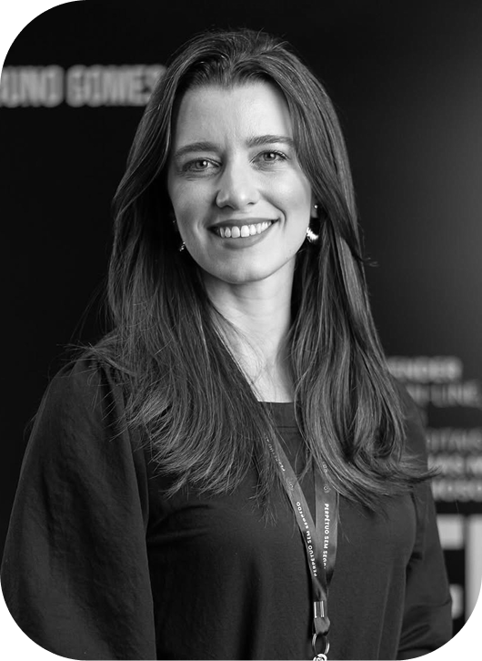 embaixador Mariana Reis